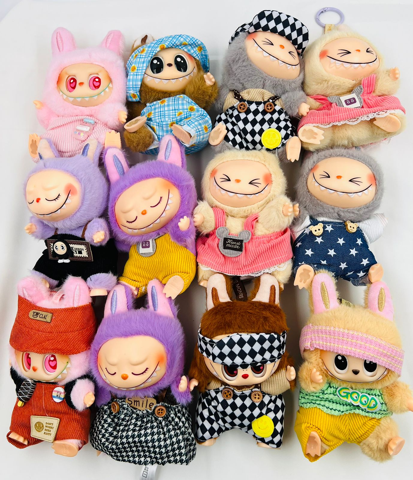 LLAVERO DE MUÑECO LABUBU